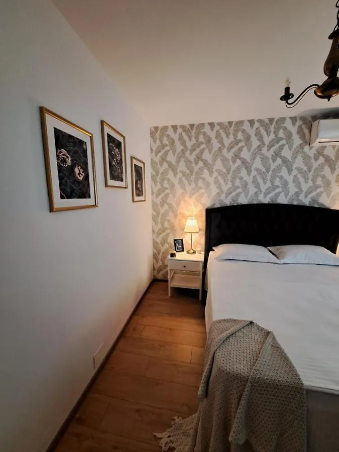 Herastrau Apartament 2 Bucureşti 0*,